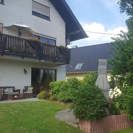 Cozy Apartment In Nohn With Terrace Garden Bbq Esterno foto